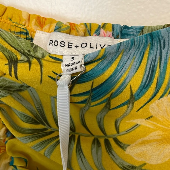 NWT Rose + Olive Tropical Top. Small - Picture 3 of 7